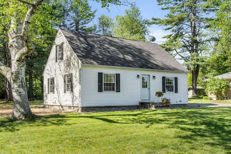 1030 Shirley Avenue Goffstown NH 03045
