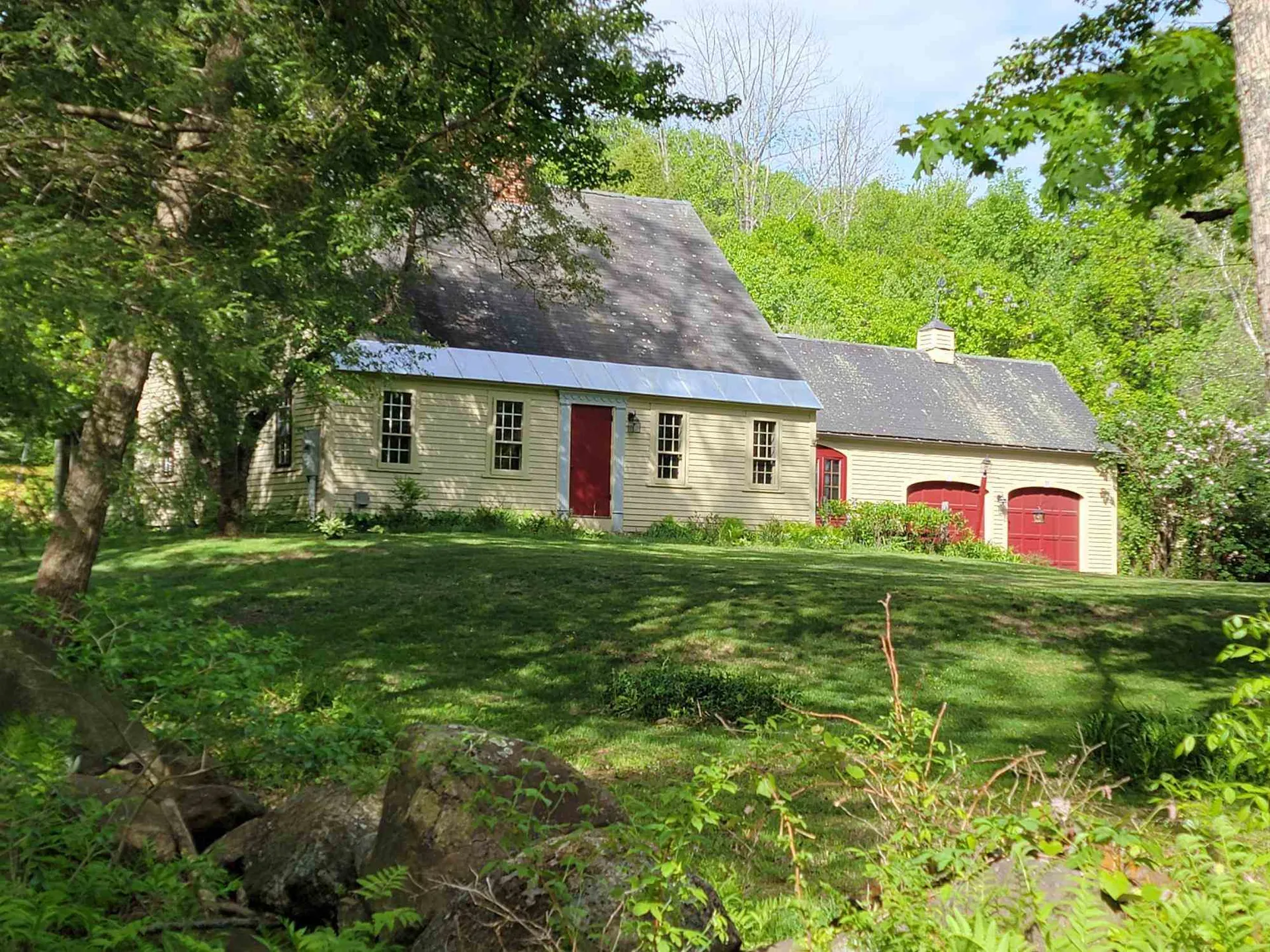 377 Main Street Francestown NH 03043
