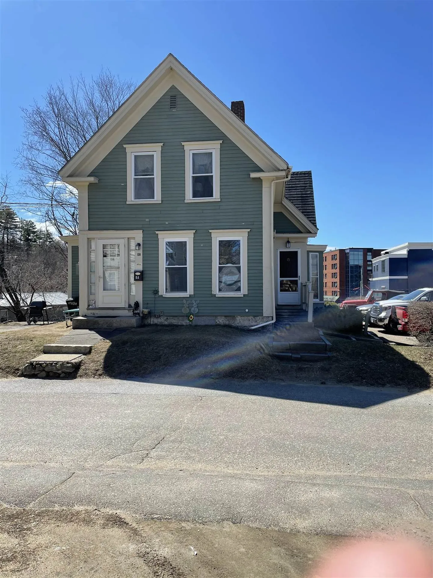 15 Chestnut Street Laconia NH 03246