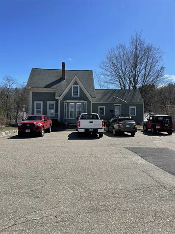 15 Chestnut Street Laconia NH 03246