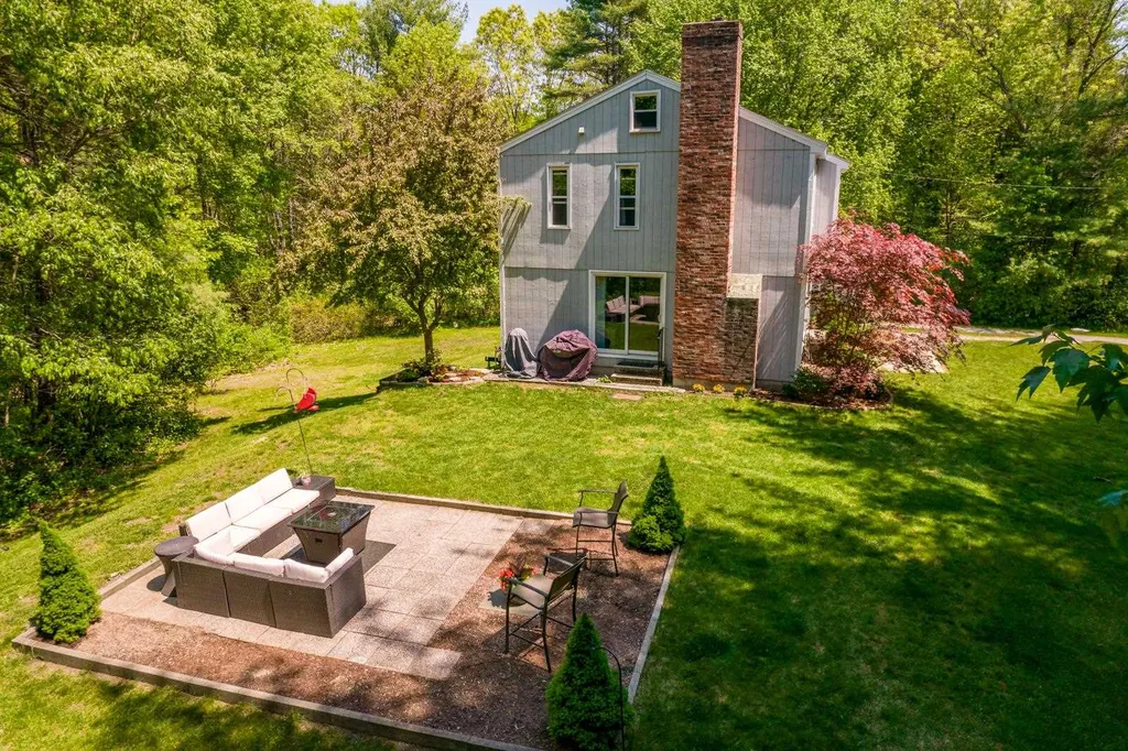 7 Constable Road Durham NH 03824