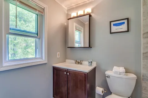 7 Constable Road Durham NH 03824