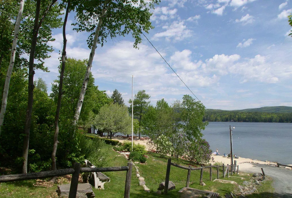 94b Gallahad Lane Bristol NH 03222