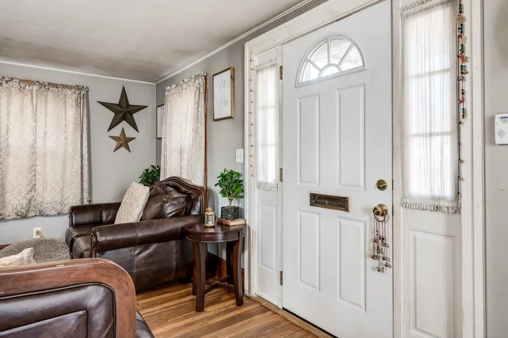112 Wakefield Street Rochester NH 03867