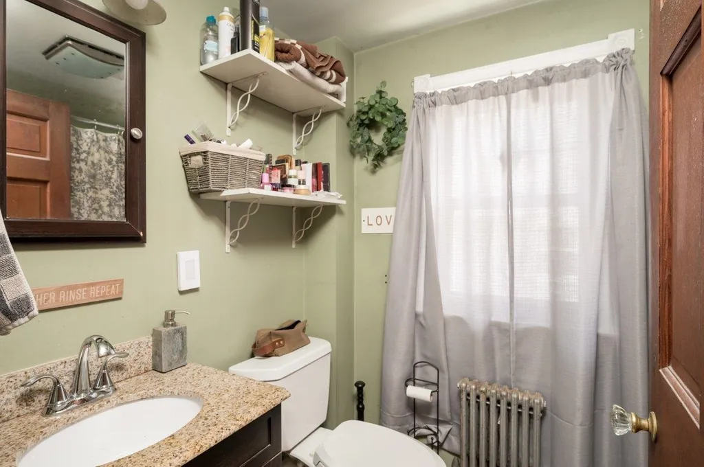 112 Wakefield Street Rochester NH 03867