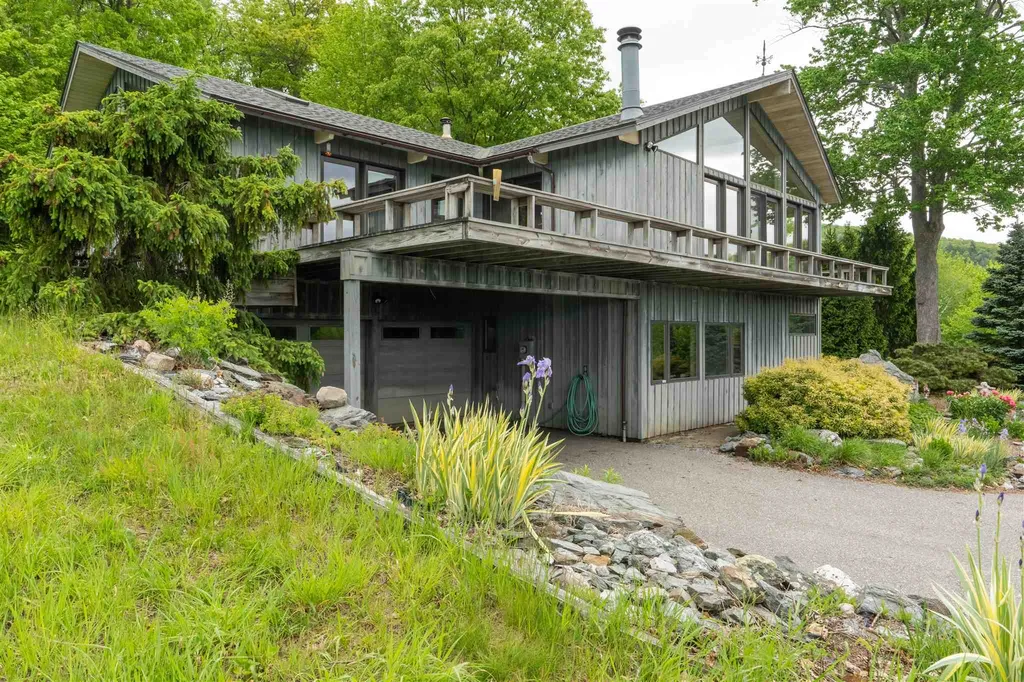 593 Upper Meehan Road Bristol VT 05443