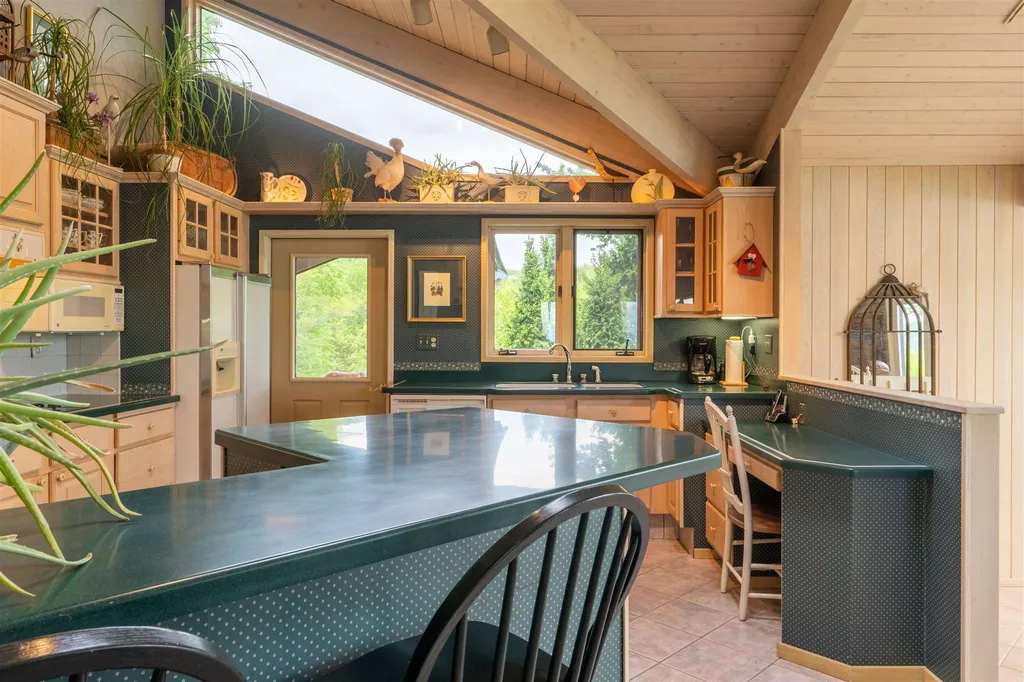 593 Upper Meehan Road Bristol VT 05443