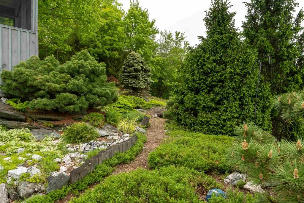 593 Upper Meehan Road Bristol VT 05443