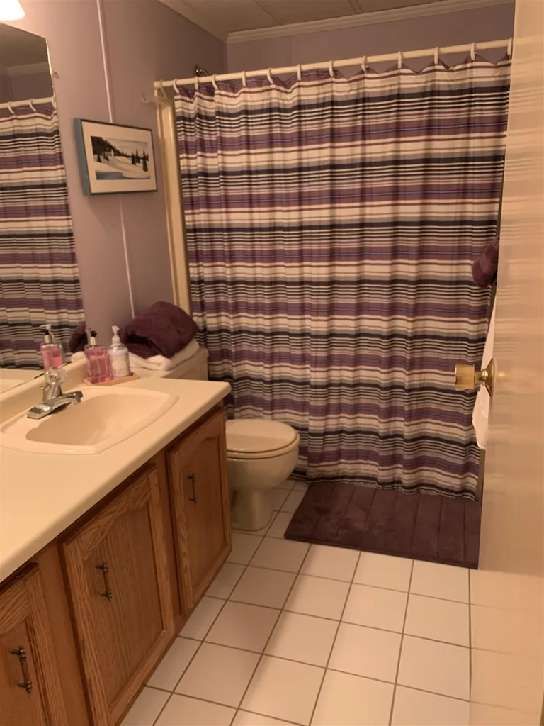 20 Sandpiper Path North Hampton NH 03862