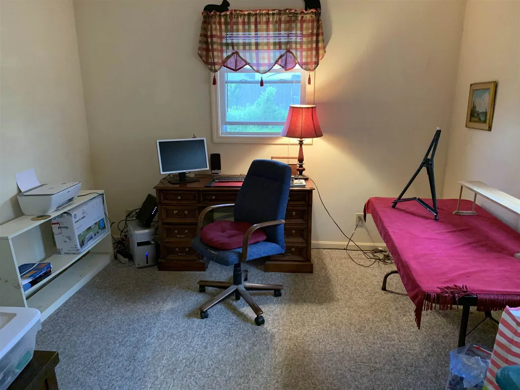 20 Sandpiper Path North Hampton NH 03862