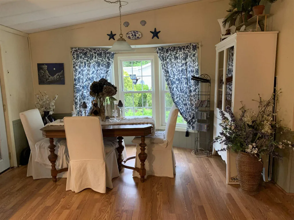 20 Sandpiper Path North Hampton NH 03862