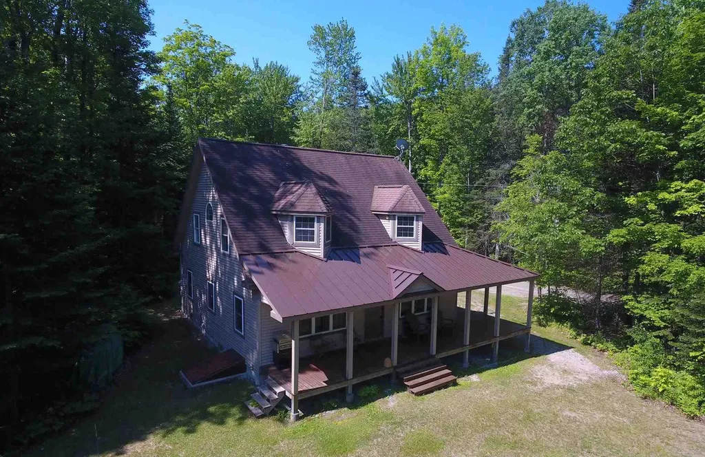 48 Stevens Place Newbury VT 05081