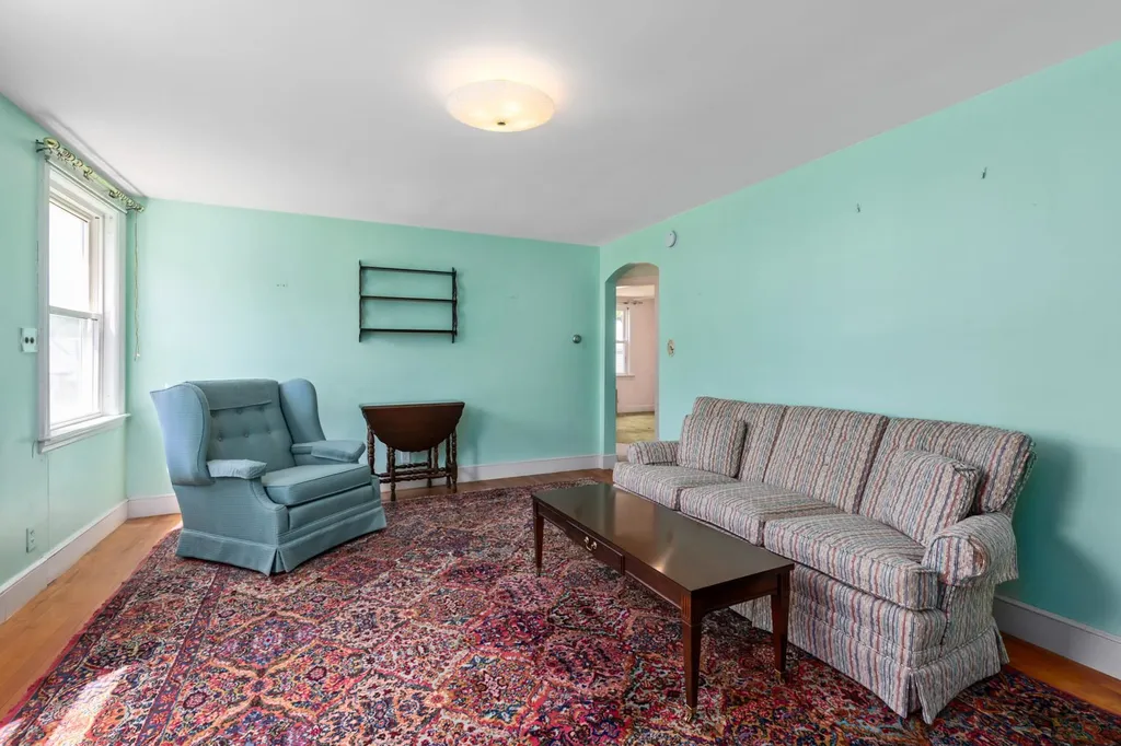 7 Lowell Avenue Dover NH 03820