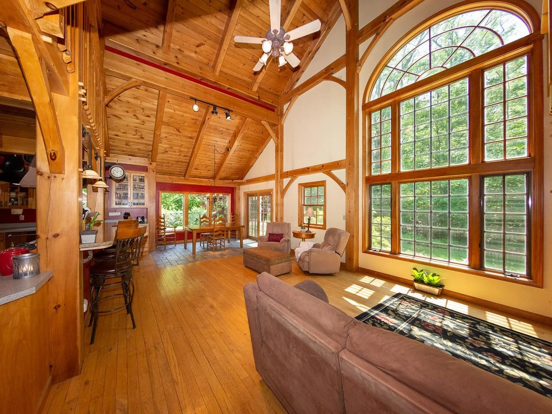 4 Split Rock Lane Raymond NH 03077