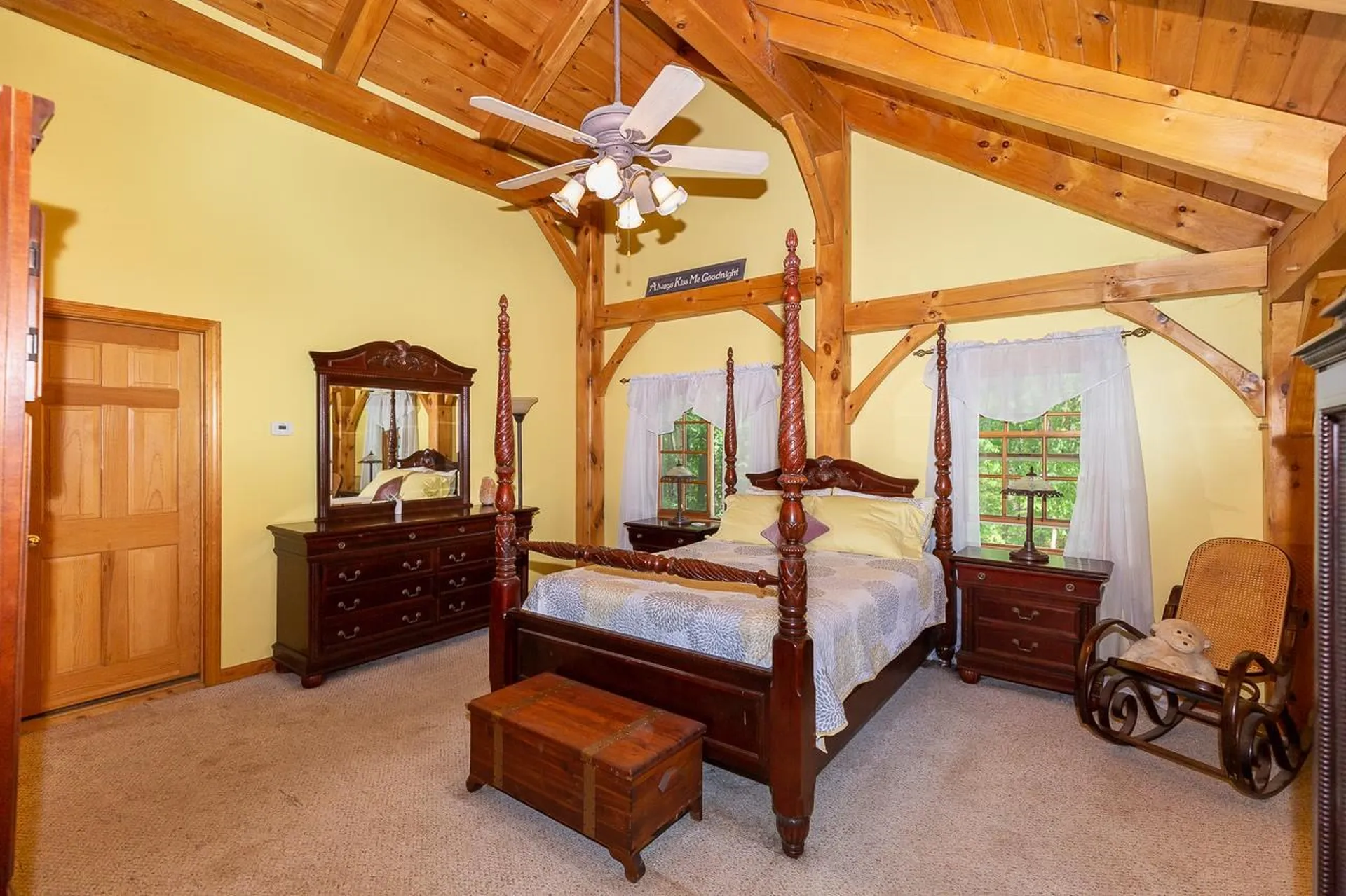 4 Split Rock Lane Raymond NH 03077