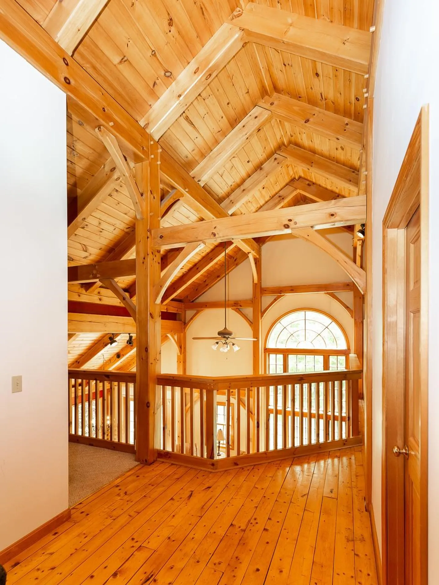 4 Split Rock Lane Raymond NH 03077