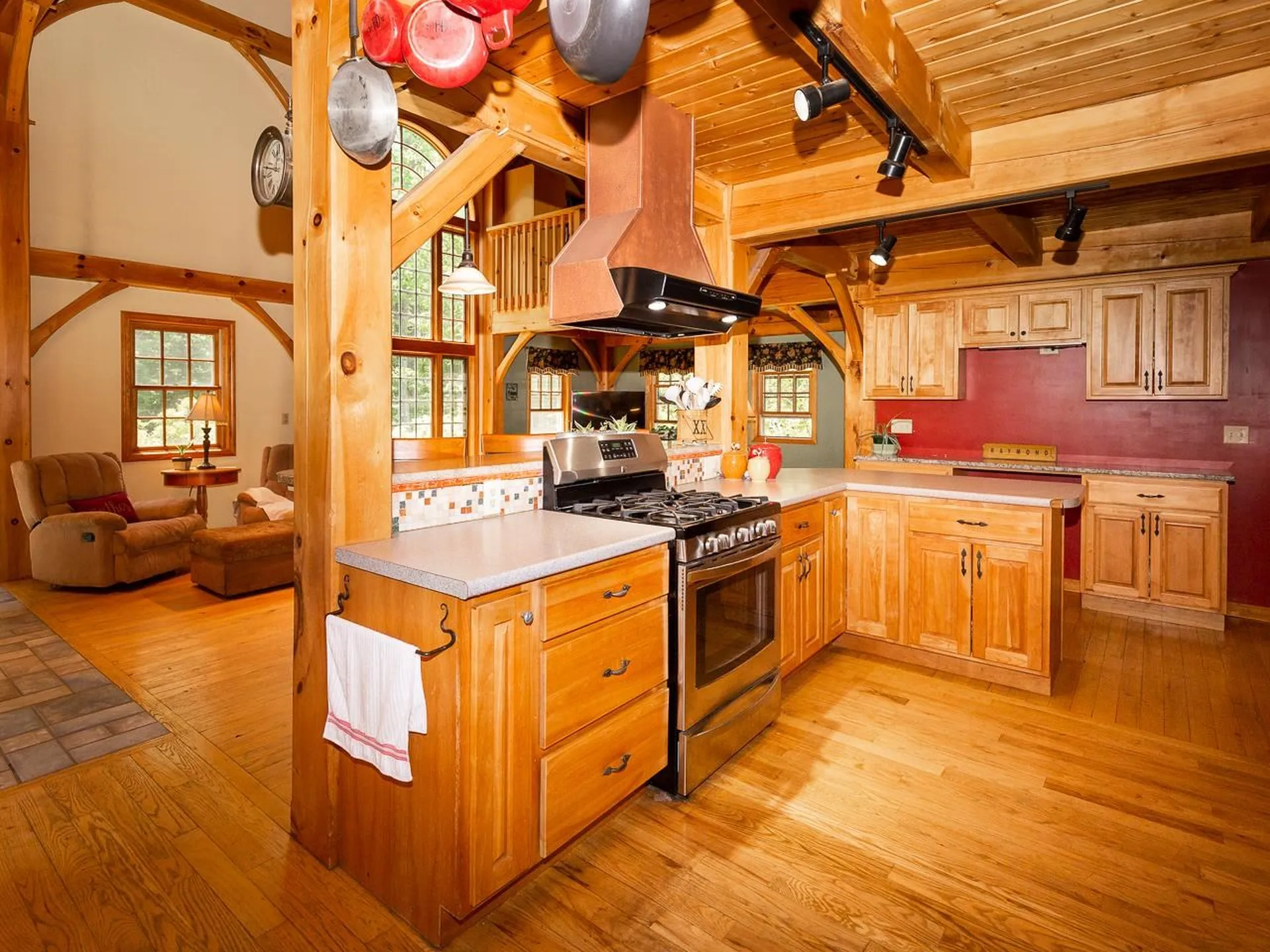 4 Split Rock Lane Raymond NH 03077