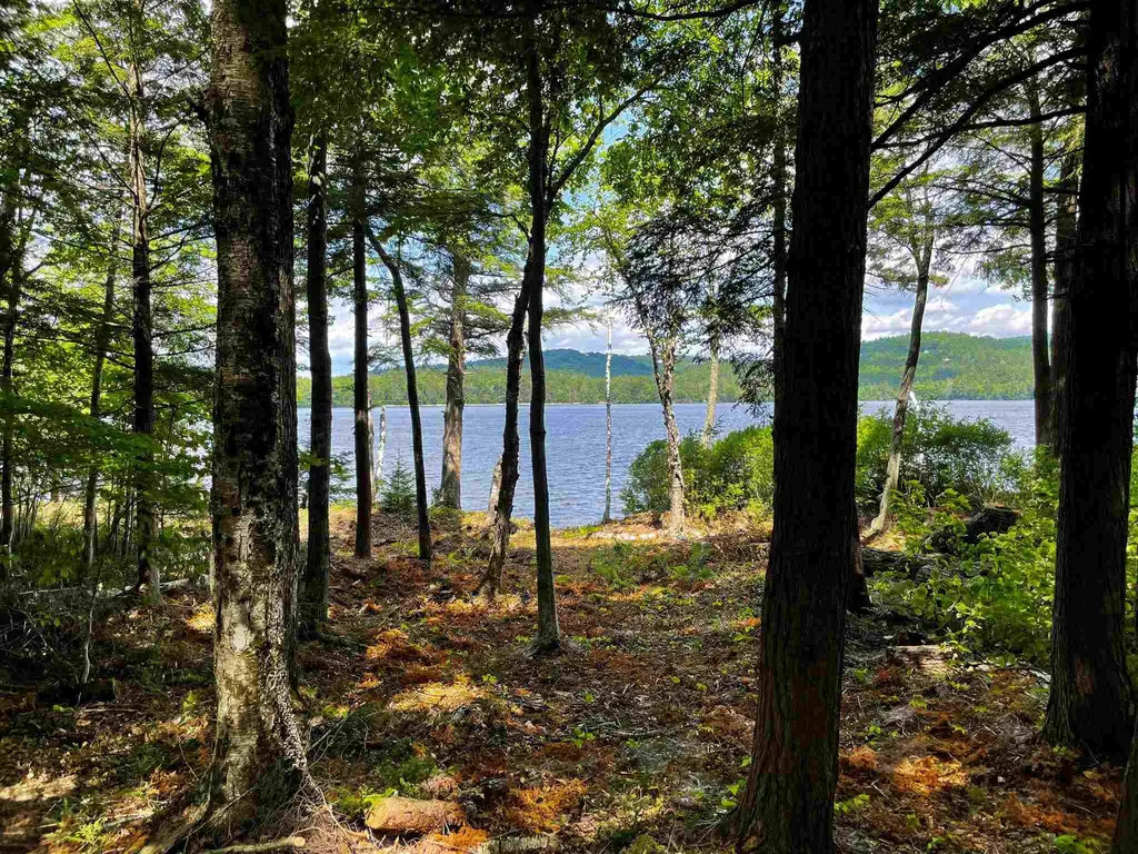 0 South Cove Road New London NH 03257