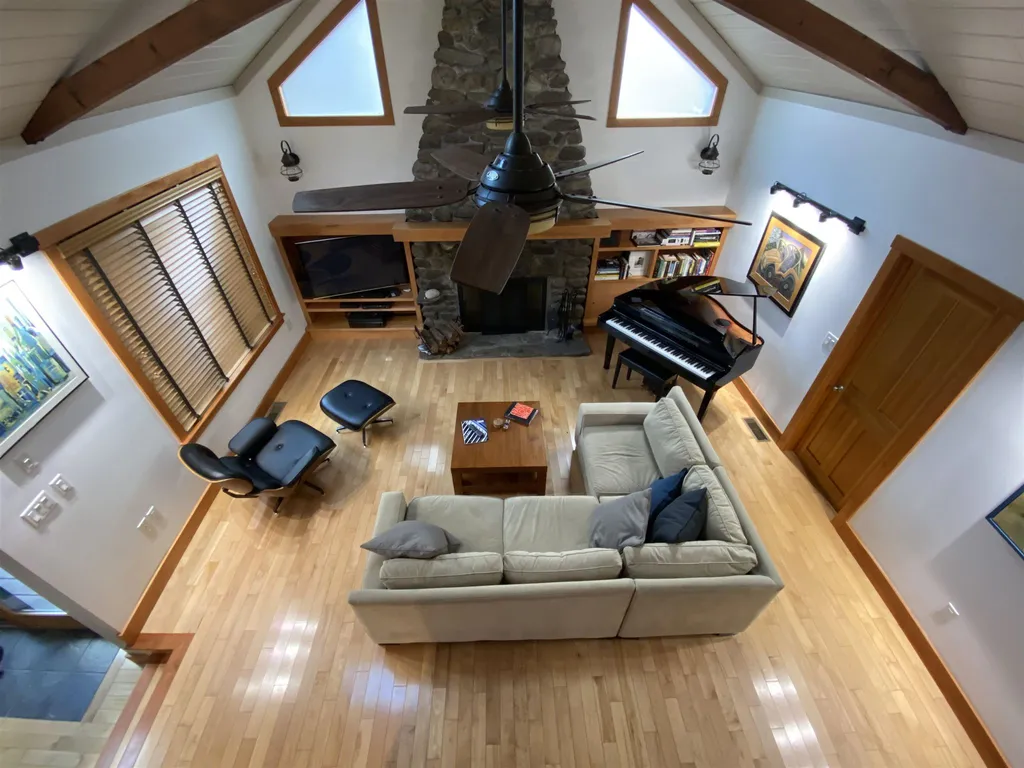 83 W Shore Road Windham NH 03087
