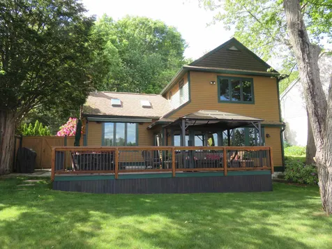 83 W Shore Road Windham NH 03087