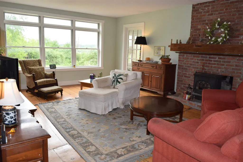 631 North Cream Hill Road Shoreham VT 05770