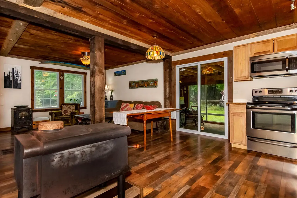 57 Batchelder Lane Strafford NH 03884
