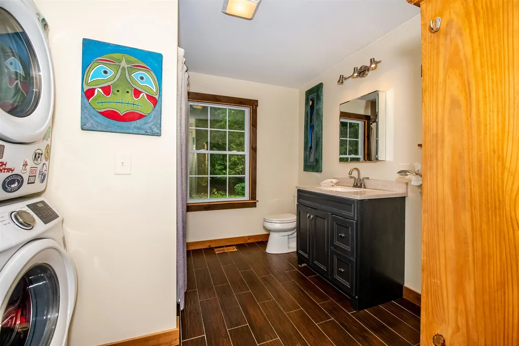 57 Batchelder Lane Strafford NH 03884