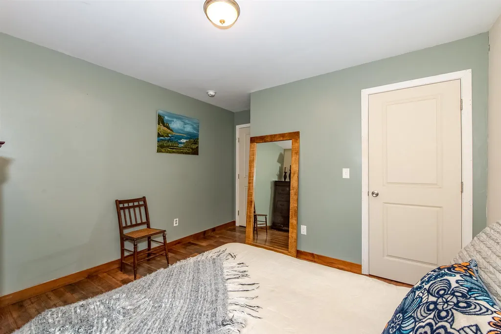57 Batchelder Lane Strafford NH 03884