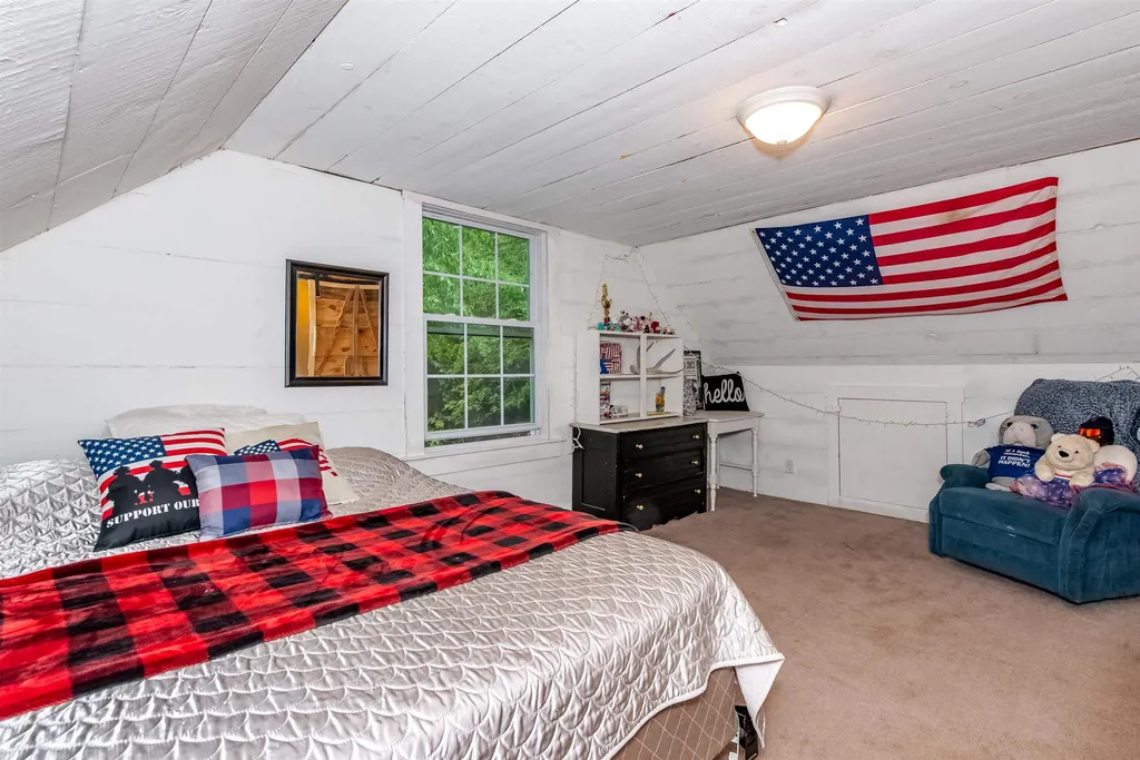 57 Batchelder Lane Strafford NH 03884