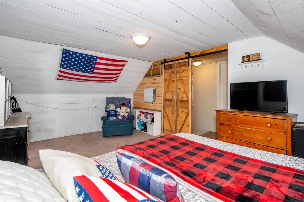 57 Batchelder Lane Strafford NH 03884