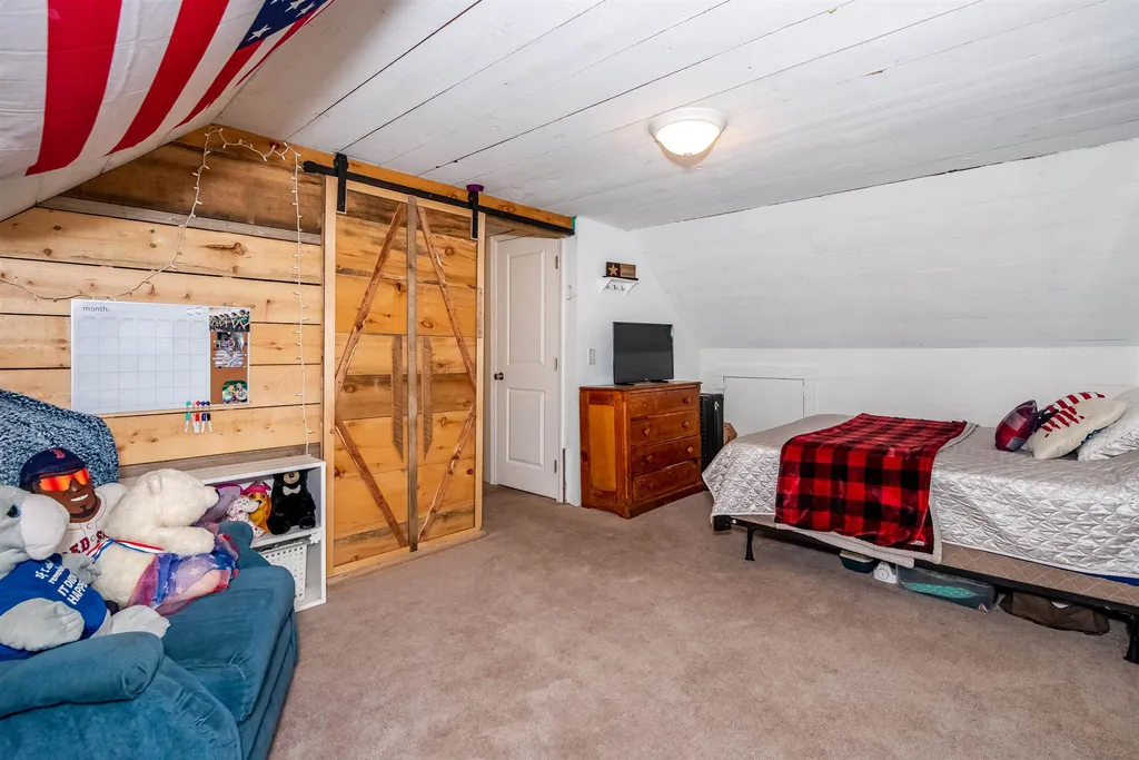 57 Batchelder Lane Strafford NH 03884