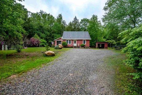 57 Batchelder Lane Strafford NH 03884