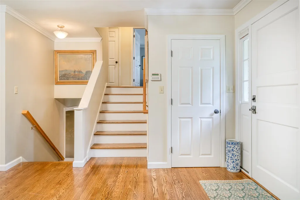 5 Fairview Avenue Hanover NH 03755