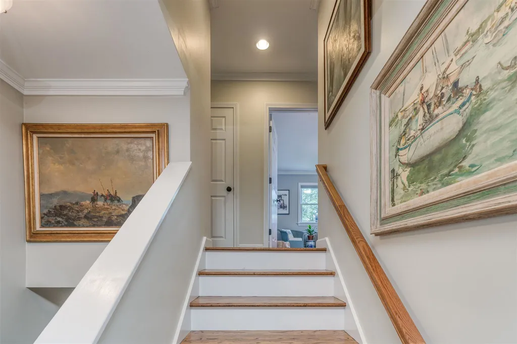 5 Fairview Avenue Hanover NH 03755