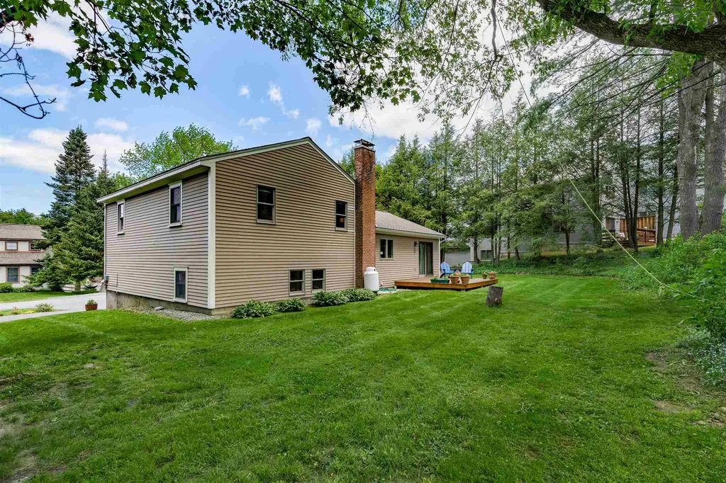 5 Fairview Avenue Hanover NH 03755