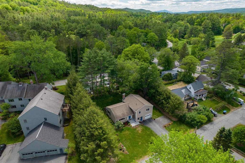 5 Fairview Avenue Hanover NH 03755