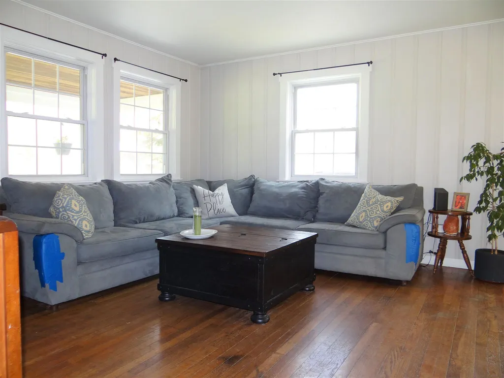 6711 South Road Woodstock VT 05071