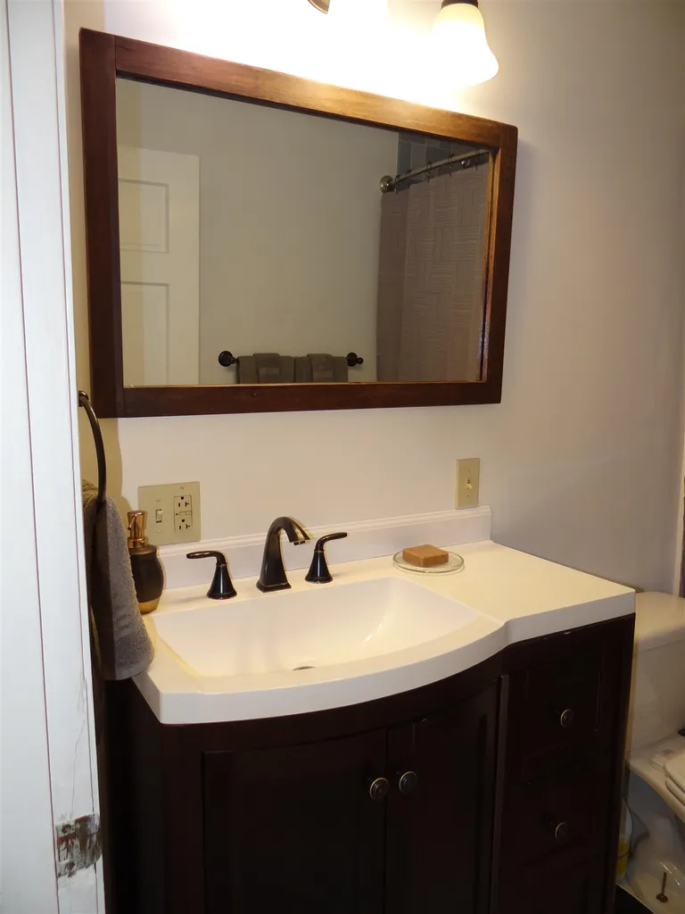 6711 South Road Woodstock VT 05071