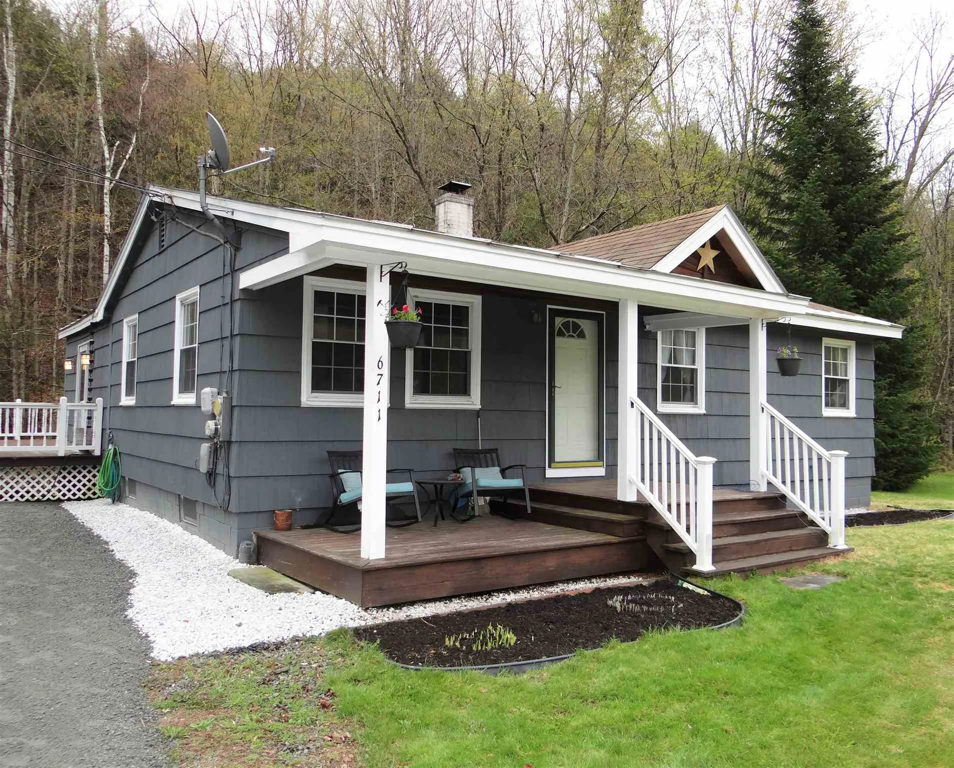 6711 South Road Woodstock VT 05071