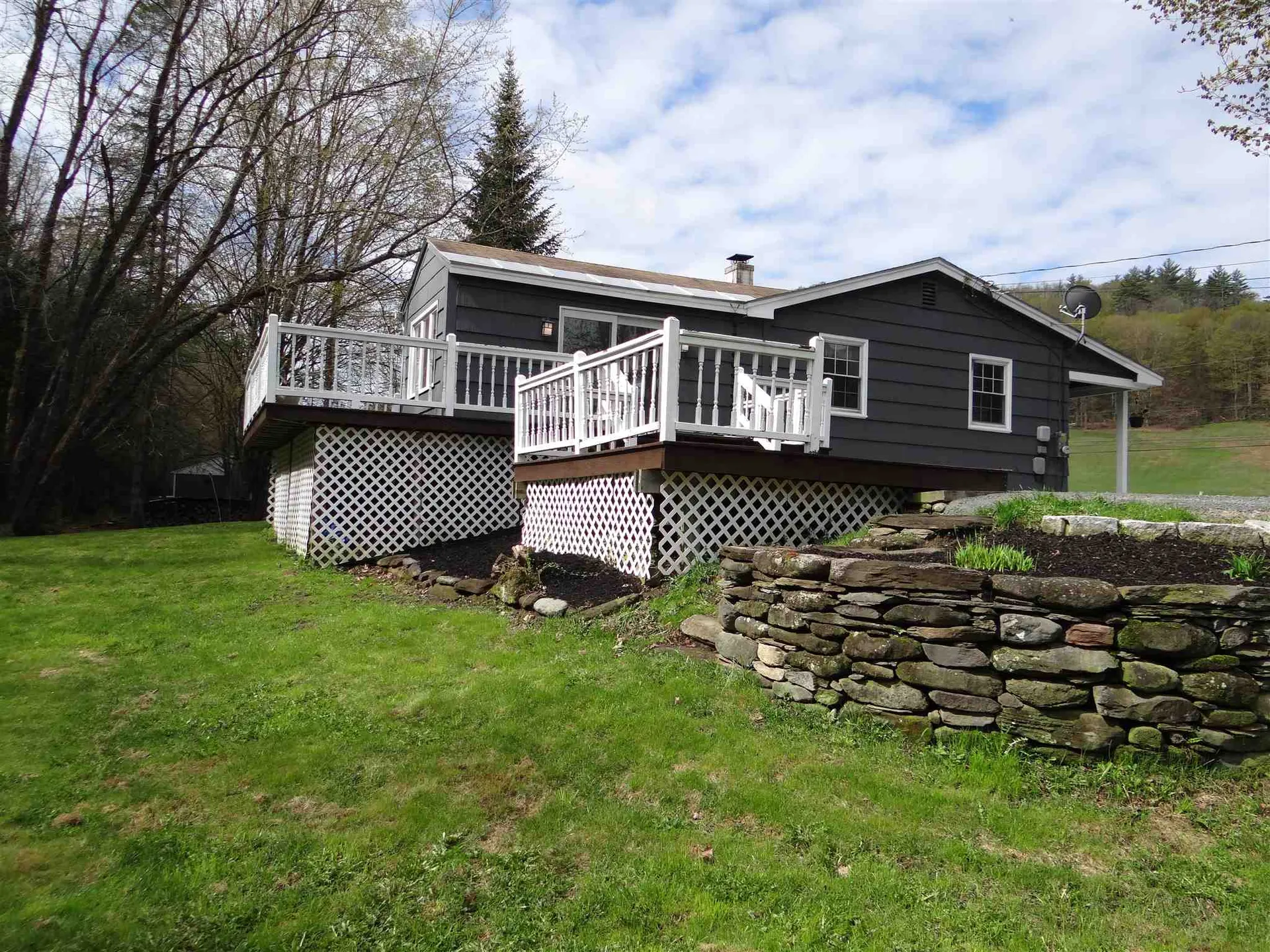 6711 South Road Woodstock VT 05071