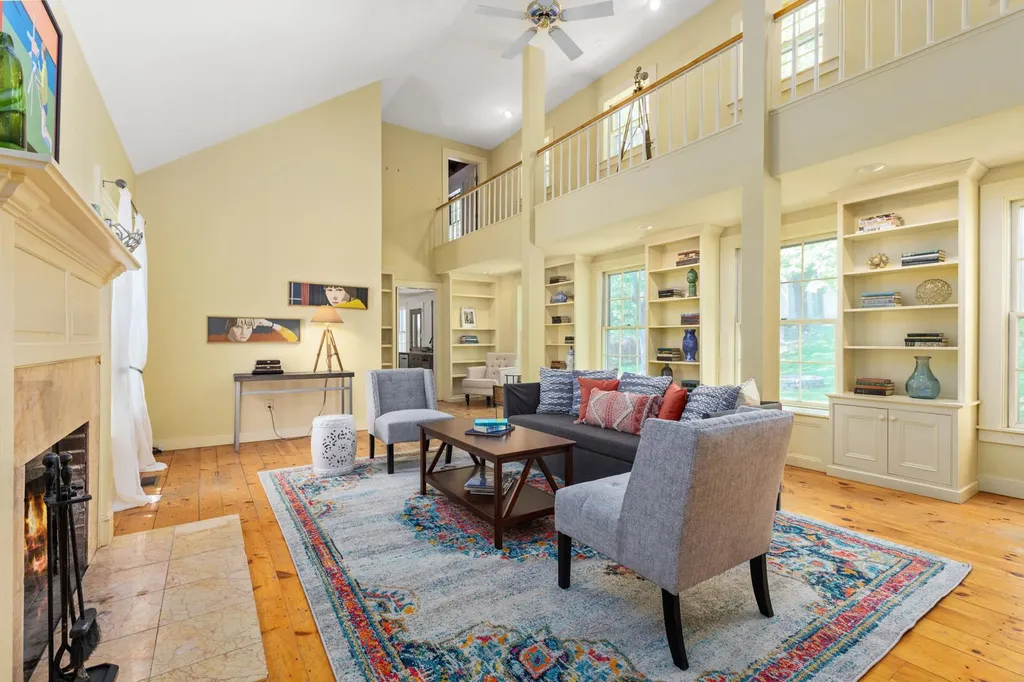 271 North Haverhill Road Kensington NH 03833
