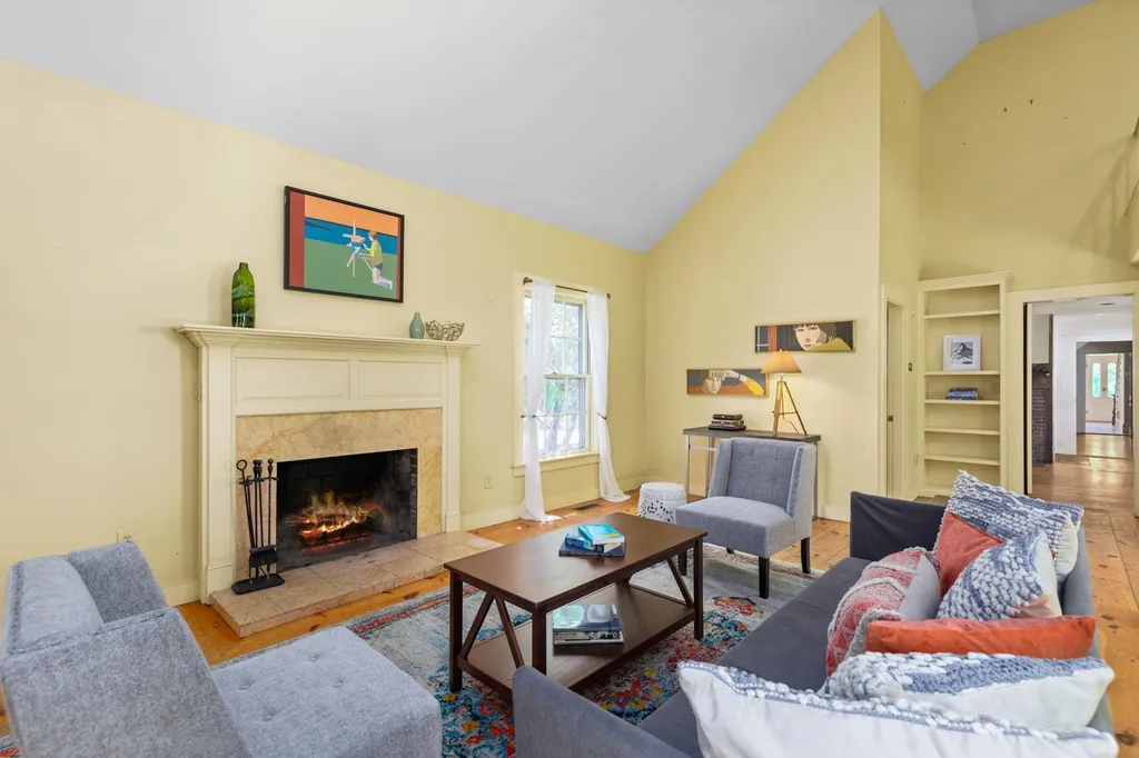 271 North Haverhill Road Kensington NH 03833