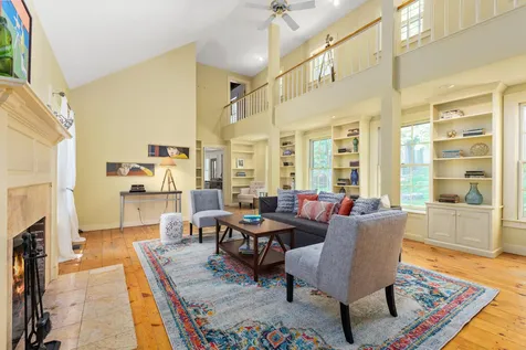 271 North Haverhill Road Kensington NH 03833