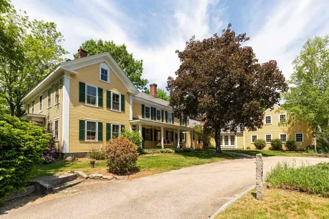 271 North Haverhill Road Kensington NH 03833