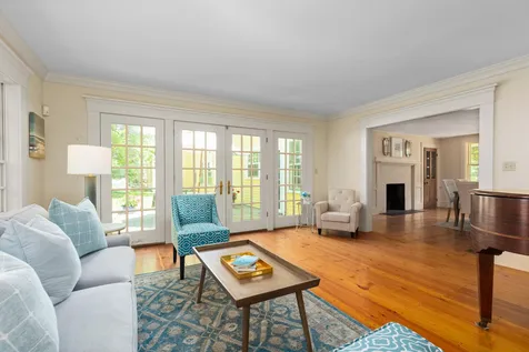 271 North Haverhill Road Kensington NH 03833