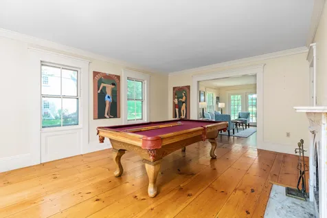 271 North Haverhill Road Kensington NH 03833