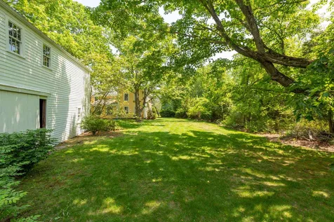 271 North Haverhill Road Kensington NH 03833