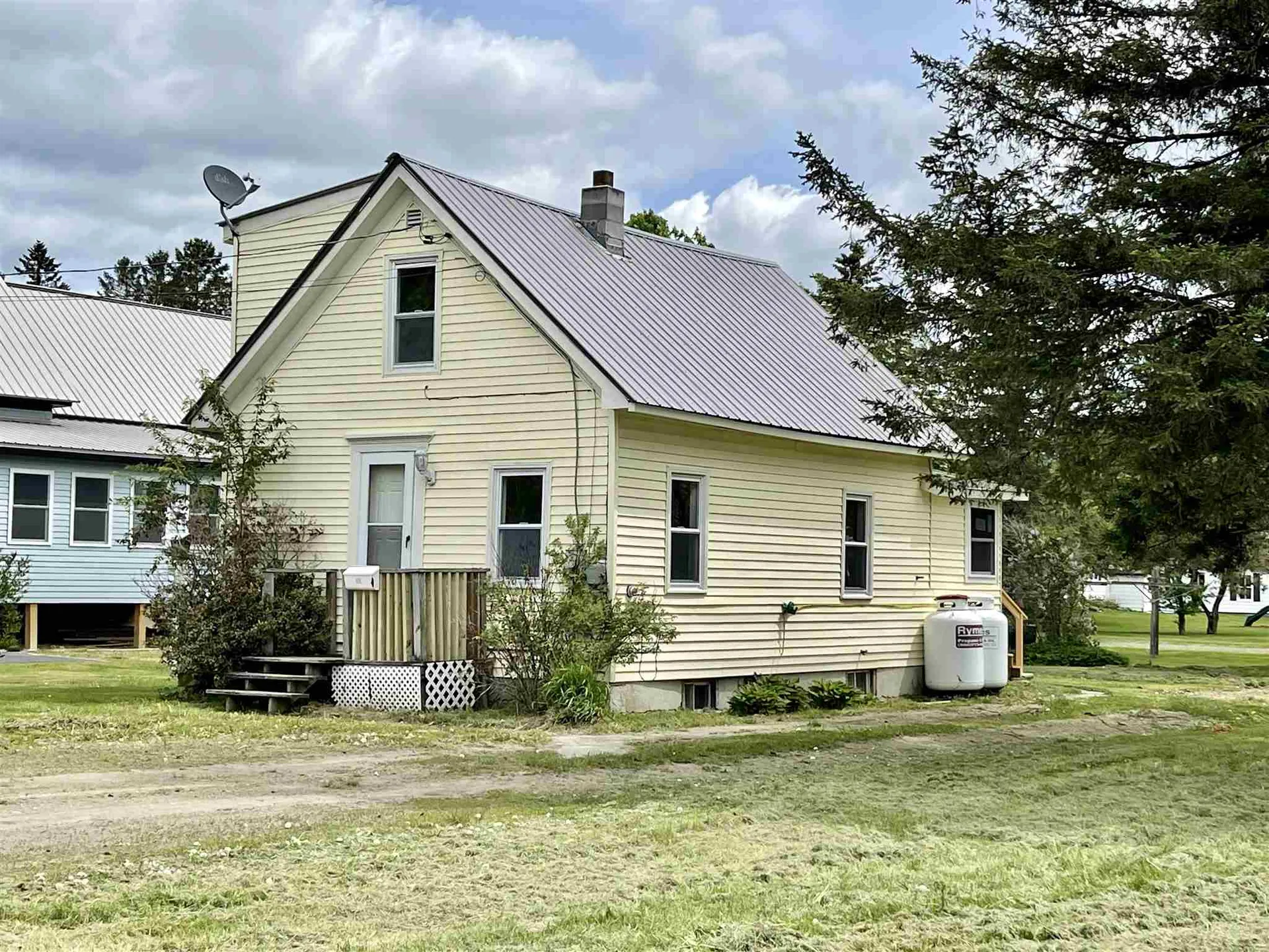 41 Depot Street Lancaster NH 03584