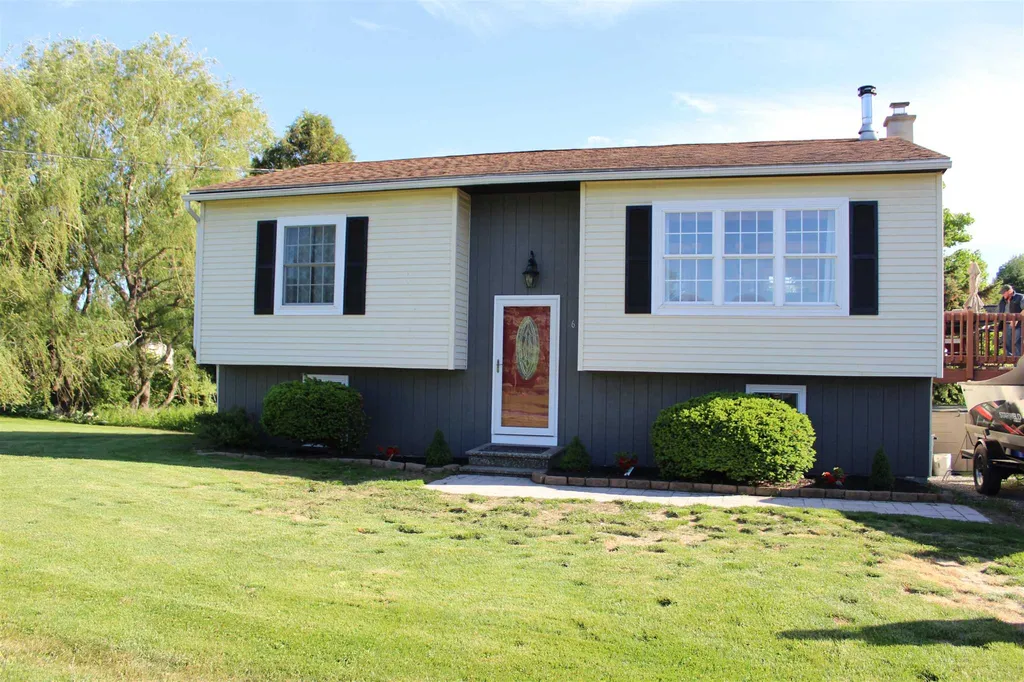 6 Harvest Lane Milton VT 05468