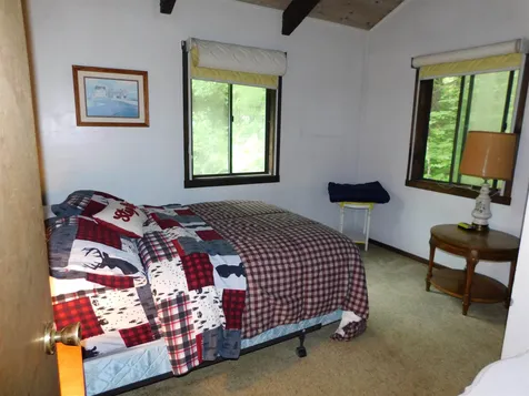 23 Hummingbird Lane Wilmington VT 05363